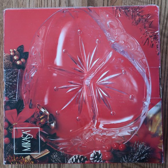 Mikasa Christmas Tidings 3-Part Divided Server with Box - Picture 3 of 9